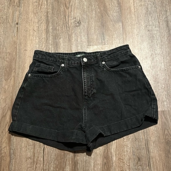 wild fable Pants - WILD FABLE HIGH RISE MOM SHORTS (10)